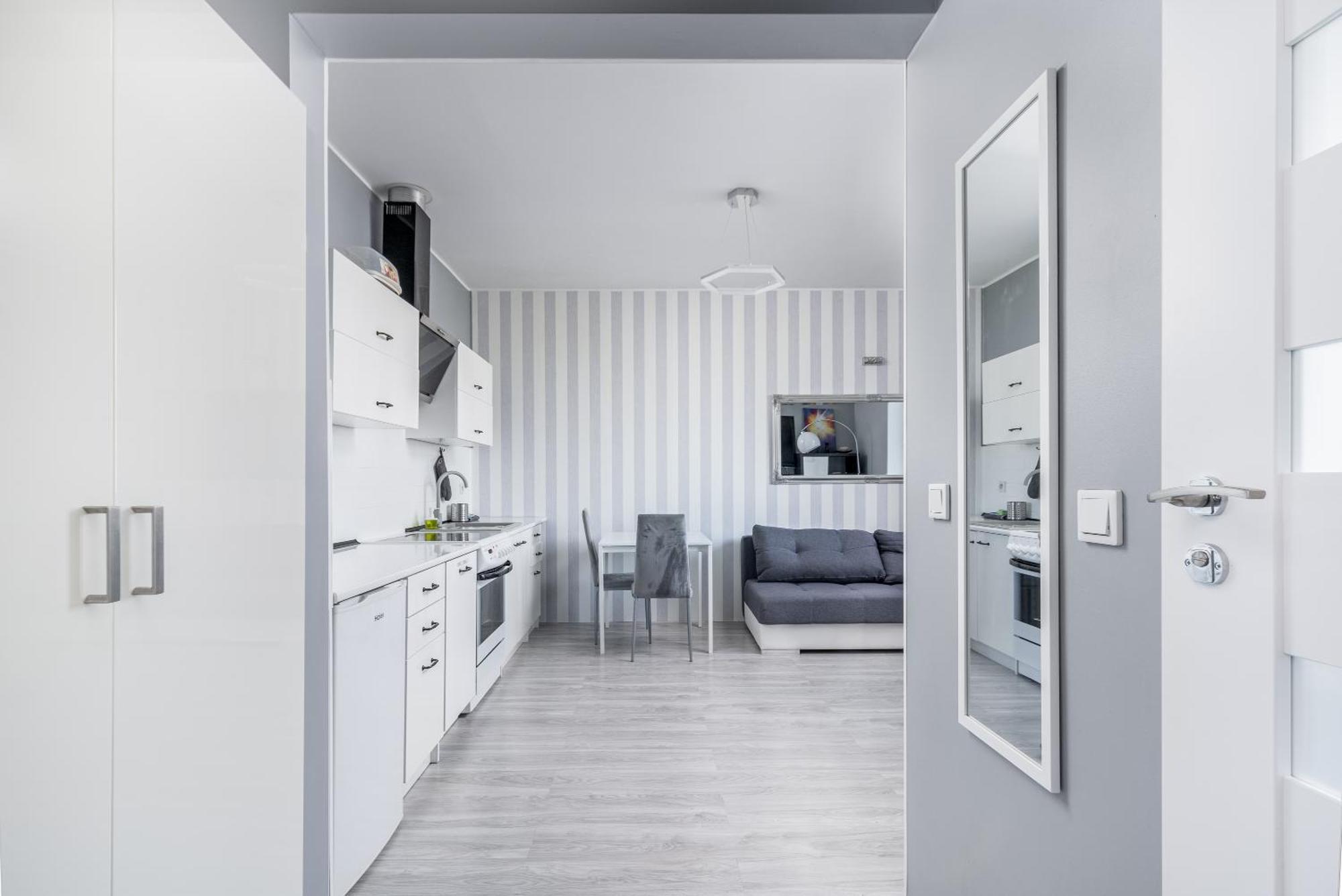 Cegielniana Grey Apartment Krakow