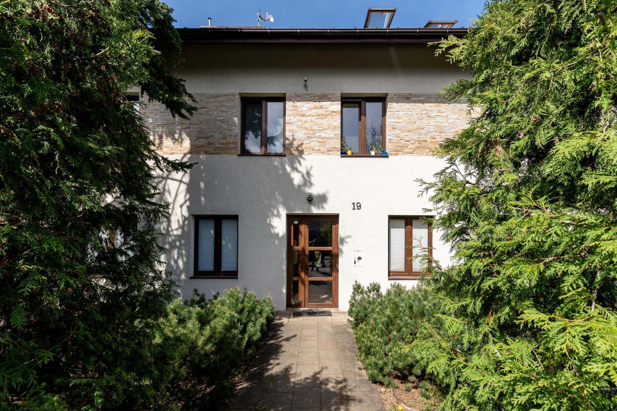 Apartment Cegielniana Grey